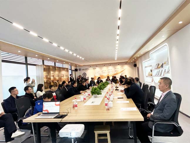 653b26e62381a.jpg 3.jpg